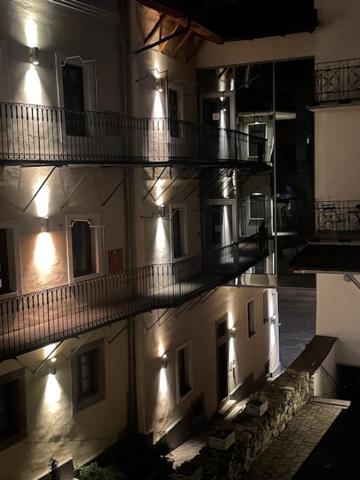 Apartman Pistacia Priame Centrum Bb 班斯卡-比斯特里察 外观 照片